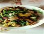 菠菜香干炒鸡蛋的做法图解3