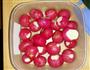 糖醋樱桃萝卜的做法图解2