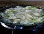 花菜炒肉的做法图解1