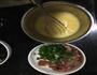 肉煎蛋的做法图解1