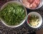 四季豆炒肉的做法图解1