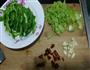 尖椒炒苦瓜的做法图解1