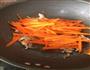 红萝卜炒肉丝的做法步骤7