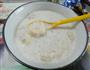 香蕉牛奶麦片粥的做法图解1
