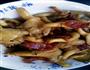 蘑菇炒腊肠的做法图解3