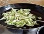 干锅花菜的做法图解6