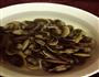 炒花甲的做法图解1