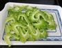 冰镇蜜汁苦瓜的做法图解2