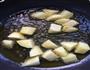 红烧肉烧土豆的做法图解10