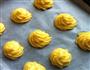香草奶油菠萝泡芙的做法图解7