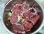 菠萝醋肉的做法图解1