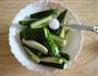 油淋黄瓜的做法图解2