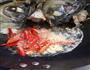 鱼头炖豆腐的做法图解4