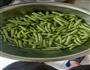 豆角焖面的做法图解1