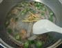 秋葵鲜虾粉丝汤的做法图解5