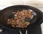 干煸五花肉杏鲍菇的做法图解4