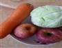 胡萝卜卷心菜苹果汁的做法图解1