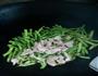 猪肉炒豇豆的做法图解5