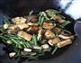 茄子烧豆角的做法图解3