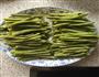 凉拌缸豆的做法图解2