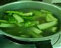 潮汕咸菜苦瓜黄豆排骨汤的做法图解4