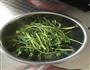 蚝油茼蒿的做法图解1