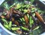 茄子炖豆角的做法图解3