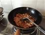 肉丝炖扁豆的做法图解2