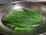 张奶奶家的秋葵的做法图解1
