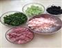芹菜肉锅贴的做法图解1