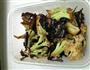 腊肉炒菜花的做法图解5