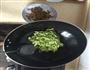 豆角/菜花炒肉的做法图解4
