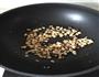 肉末豆干芹菜丁的做法图解5