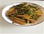 蒜薹炒土豆的做法图解1