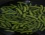 凉拌毛豆的做法图解2