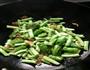 虎皮尖椒烧四季豆的做法图解3