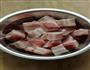 土豆烧肉的做法图解1