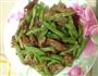 四季豆炒五花肉的做法图解7