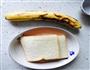 鸡蛋吐司香蕉卷的做法图解1