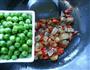 醇厚鲜美家的味道-农家腊香豌豆的做法图解8
