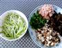 香菇肉丁打卤面的做法图解1