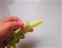 变废为宝的蔬菜梗-菜花梗的做法图解2