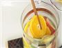 如何简单制作滋润养生水果茶的做法图解2
