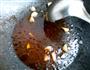 茄汁鹌鹑蛋的做法图解2