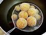 南瓜芝麻丸子的做法图解11