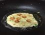 香脆鸡蛋饼的做法图解2