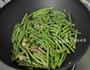 妈妈的夏日快手晚餐 豇豆焖面的做法步骤2