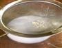 洗面版的陕西凉皮的做法图解4