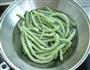 干煸豆角的做法图解1