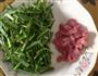 韭菜里脊肉的做法图解1